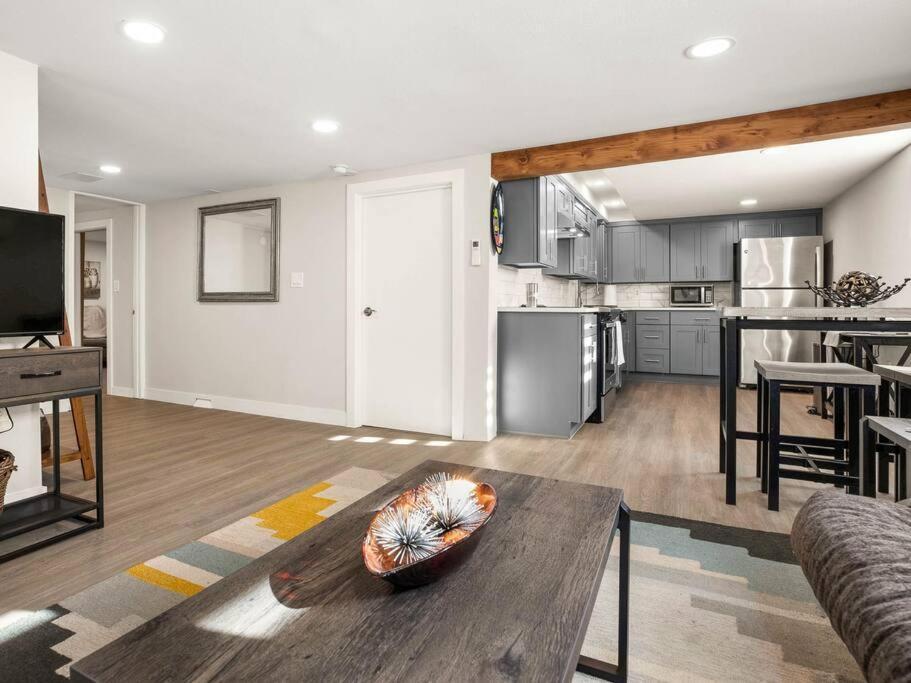 Appartement Elegant Richmond Gem Nestled Up To Hawthorne Blvd. à Portland Extérieur photo